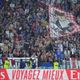Cette banderole insultante a provoqué l'interruption du match Lyon-Rennes (PHOTOS)